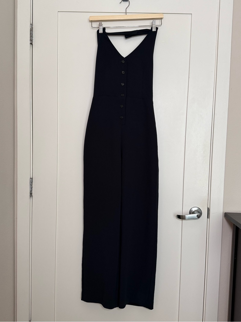 Aritzia Wilfred Halter Jumpsuit Sz 2 Sleeveless Wide Leg Button Up V Neck Formal